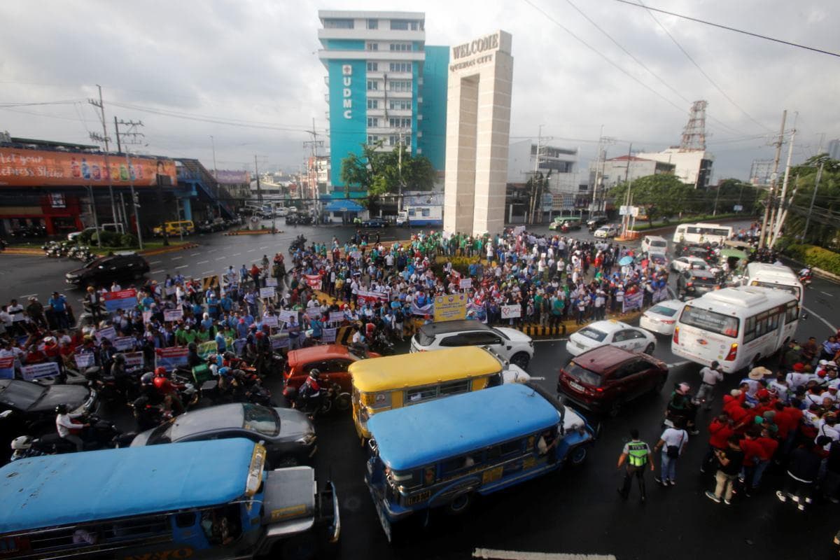 https://images.gmanews.tv/webpics/2024/08/protest_2024_08_05_08_19_05.jpg