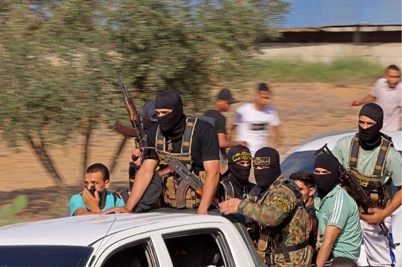 https://media.philstar.com/photos/2023/11/04/palestinian-militants_2023-11-04_09-41-56.jpg