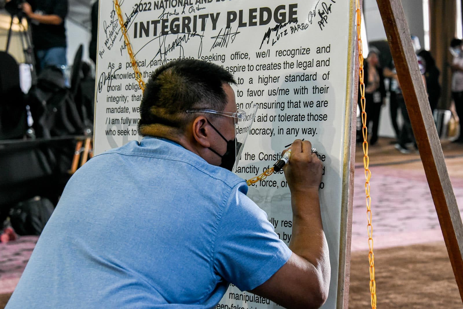 https://www.rappler.com/tachyon/2021/10/jv-ejercito-coc-october-2-2021-005.jpg