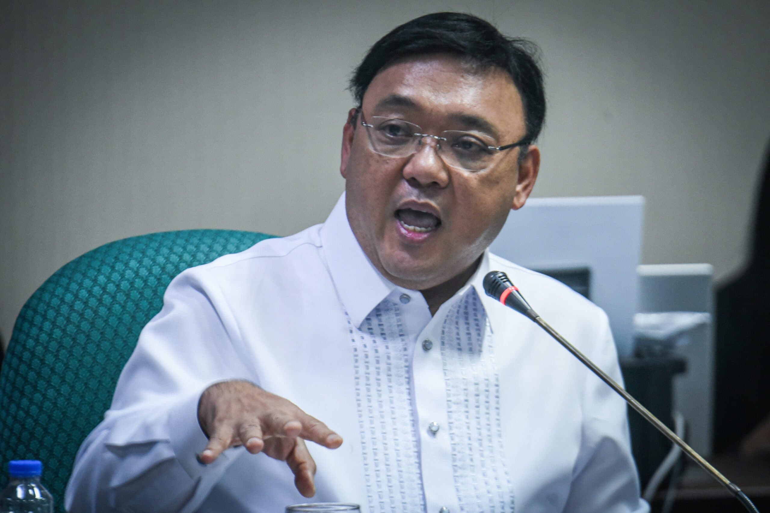 https://www.rappler.com/tachyon/2024/07/harry-roque-senate-hearing-pogo-july-29-2024-001-scaled.jpg