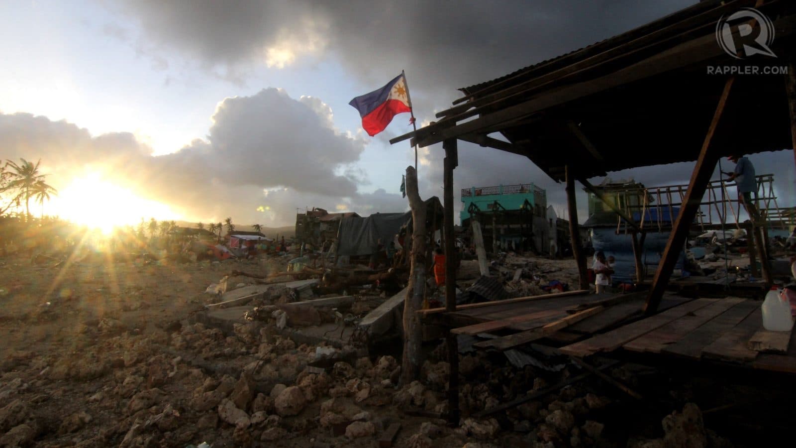 https://www.rappler.com/tachyon/2024/11/hernani-eastern-samar-yolanda-haiyan-20131112-018.jpg